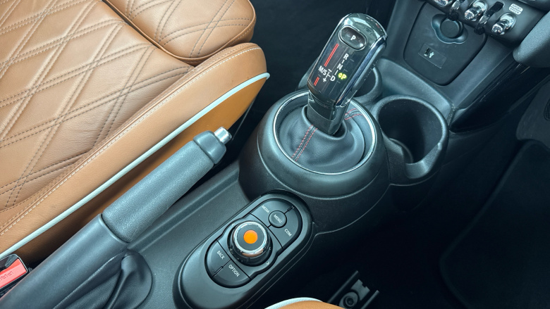 MINI Hatchback 2.0 Cooper S Exclusive II 3dr Auto [Comfort Pack] Petrol Hatchback